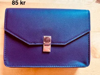 Hugo Boss Perfumes clutch