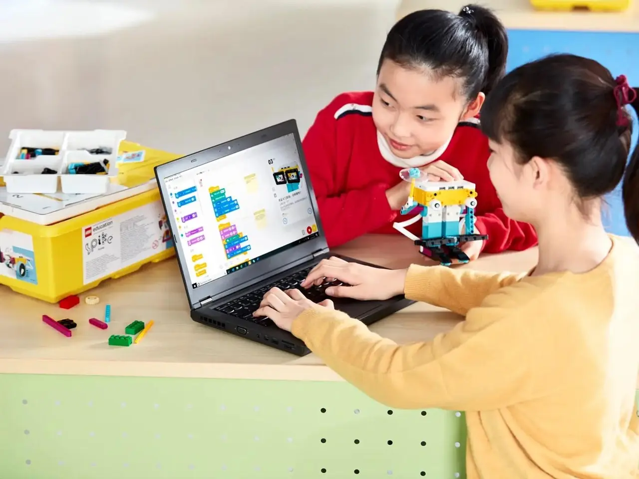 Billede 10 - LEGO byggesæt Education SPIKE Prime 45678 (10+)