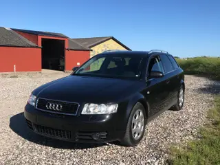 2001 Audi A4 B6 Avant Quattro 3.0 V6 220hk