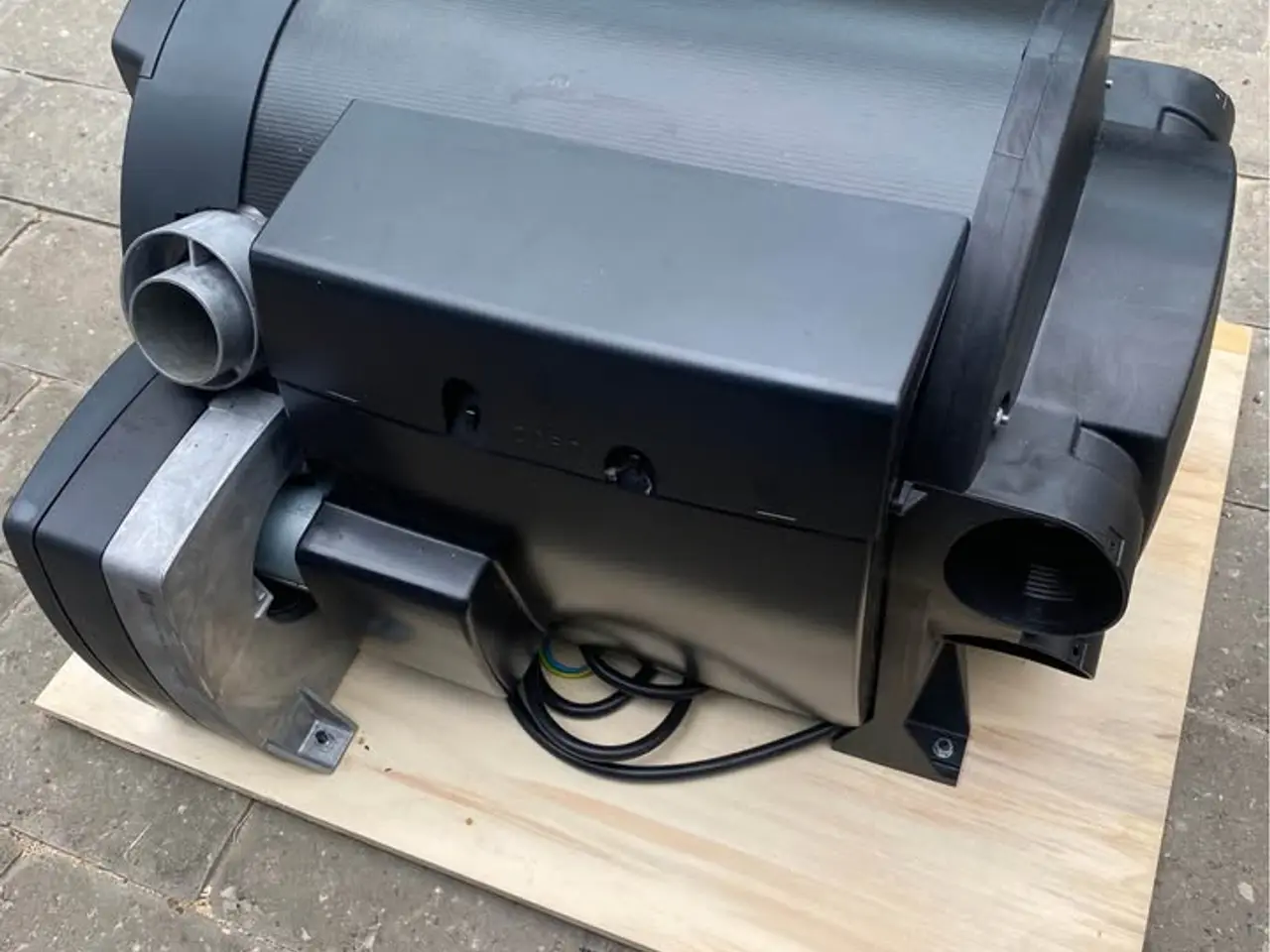 Billede 1 - Truma Combi 4E el/gas fyr iNet X panel