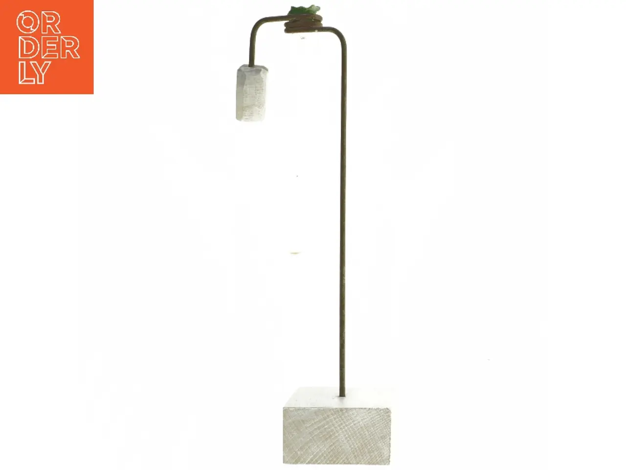 Billede 2 - Dekorativ hvid hjertefigur på stander (str. 30 cm)