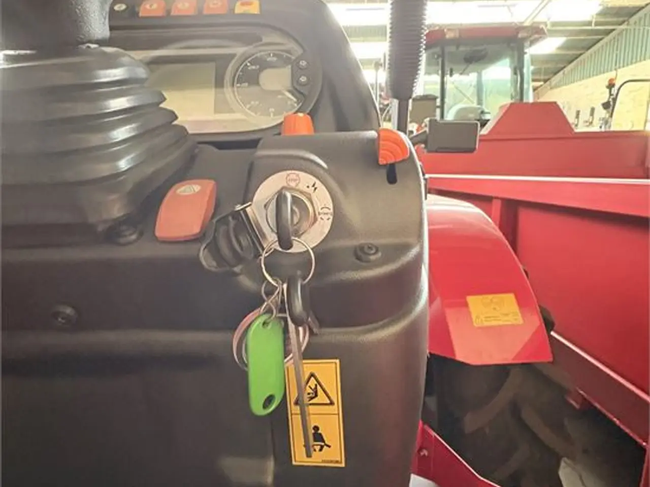 Billede 9 - Valpadana 90105 AR - Vendbar førerplads / Reversible drivers seat