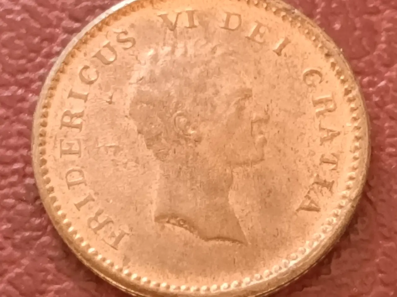 Billede 2 - 2 Skilling 1810 i superflot kvalitet.