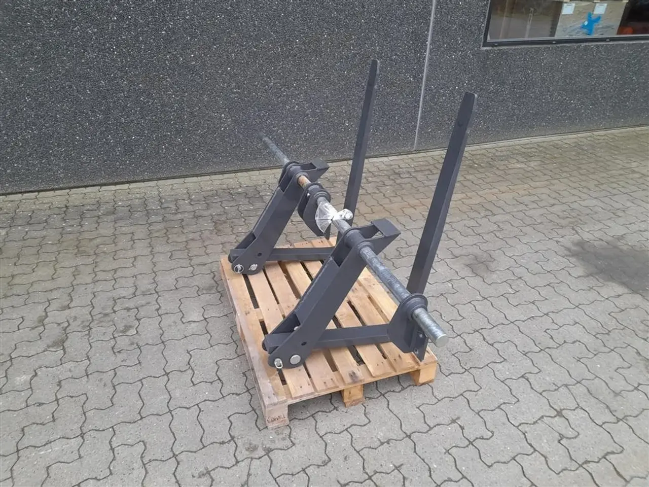 Billede 3 - - - - Til 4 i en skovl