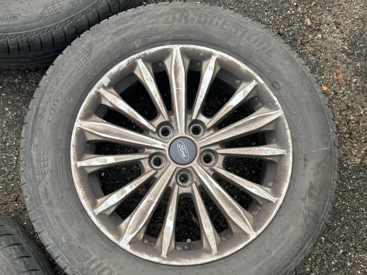 Billede 7 - Ford alufælge til salg . Sommer dæk på