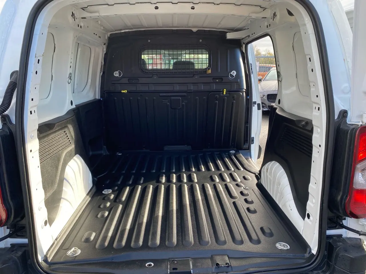 Billede 7 - Peugeot Partner L1 V1 1,5 BlueHDi Plus 100HK Van