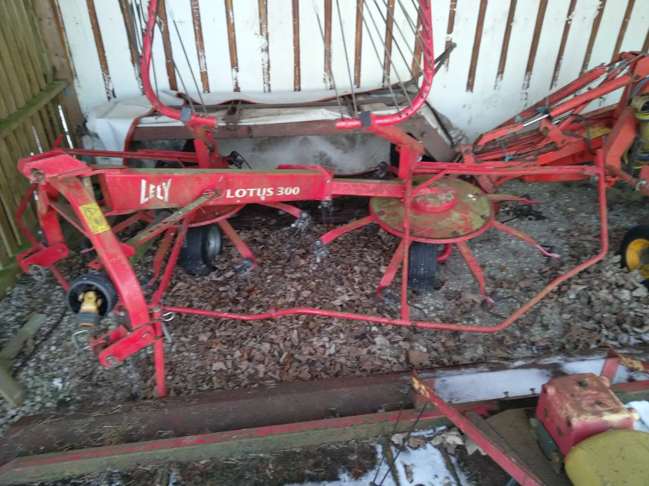 Billede 1 - Lely høvender