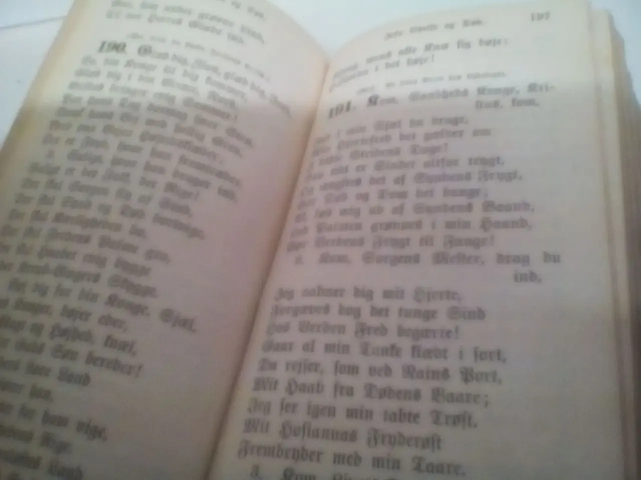 Billede 2 - psalmebog fra 1908