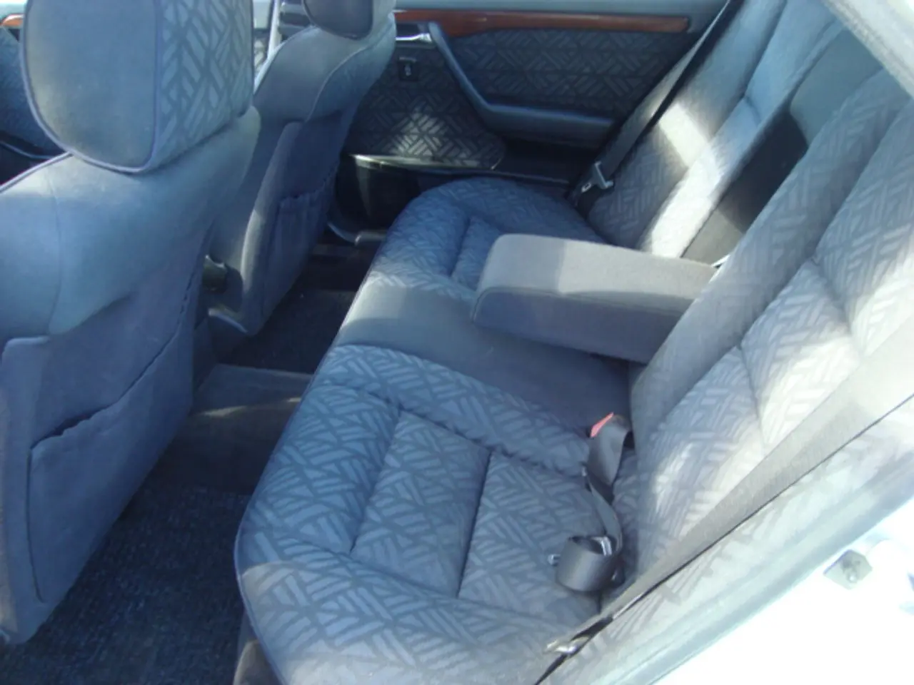 Billede 11 - Fin MB C250D holder syn i over 7 år soltag, træk