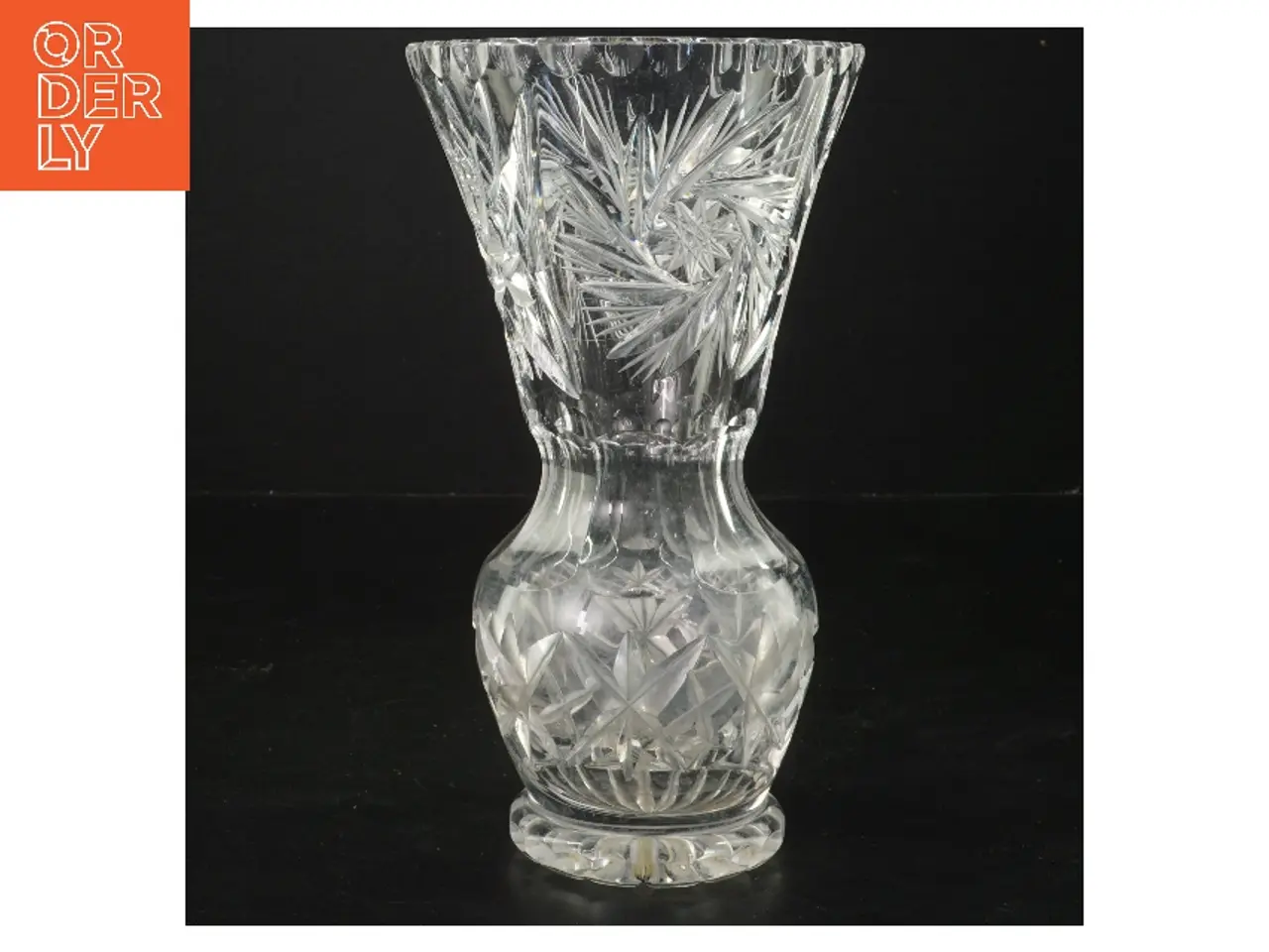 Billede 1 - Glasvase med mønster (str. Ø 12 cm længde 21,5 cm)