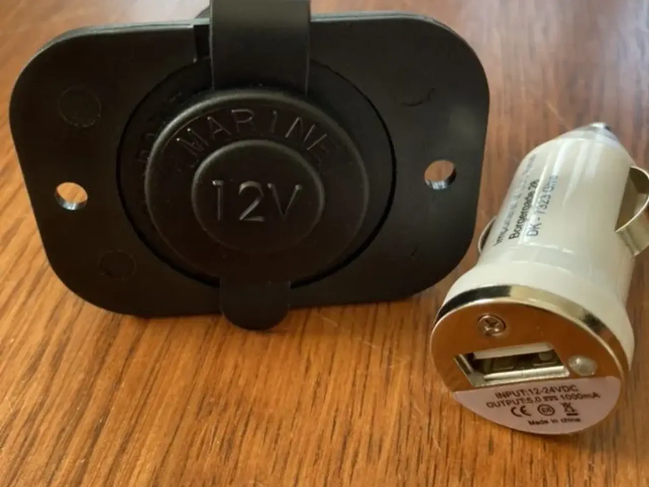 Billede 1 - 12v udtag med usb