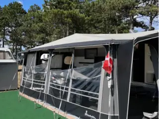 Adria Adora 593 UP