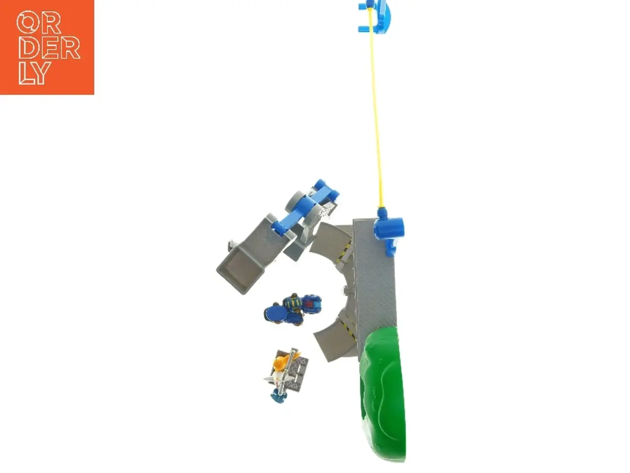 Billede 3 - Legetøjsstation med figurer fra Paw Patrol (str. 28x27 cm)