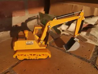 Gravemaskine D-18 Excavator