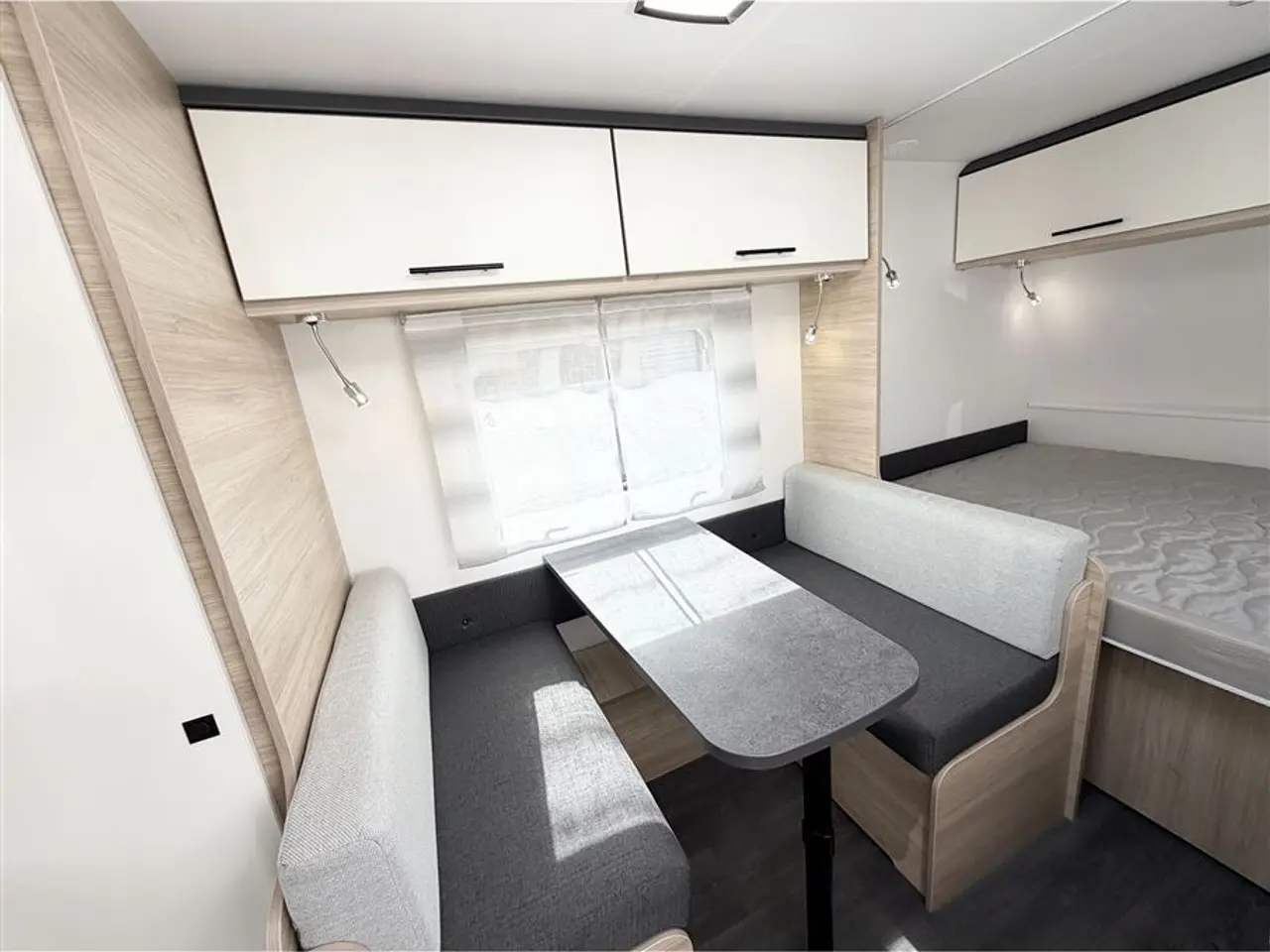 Billede 7 - 2024 - Caravelair ALBA 400 Dobbeltseng-Mover-Telt-Gulvtemp.