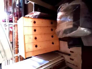 Fyrretræskommode