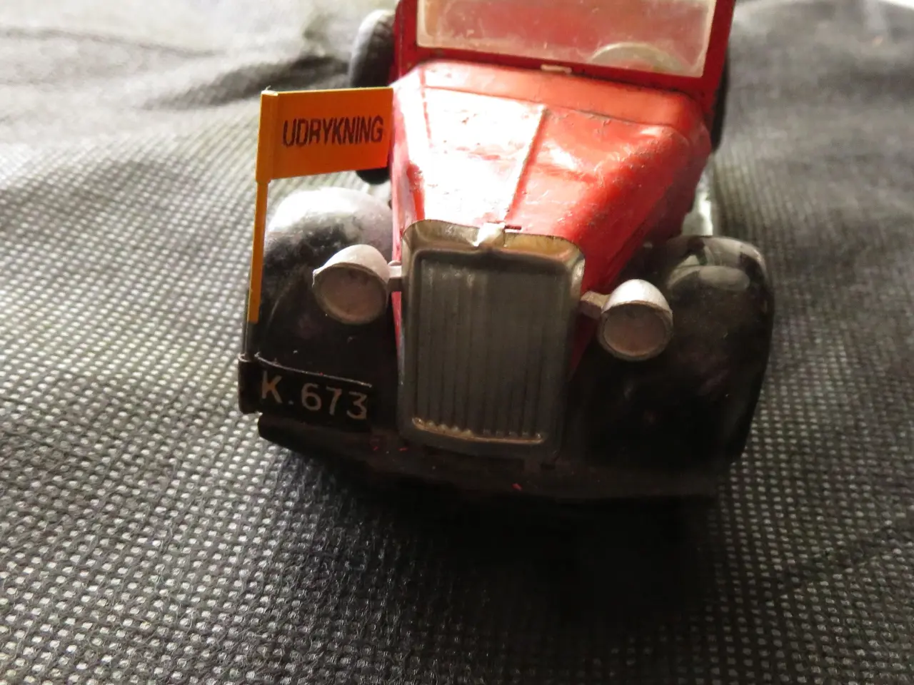 Billede 5 - Tekno Blikbiler. 6 stk. + reservedele.
