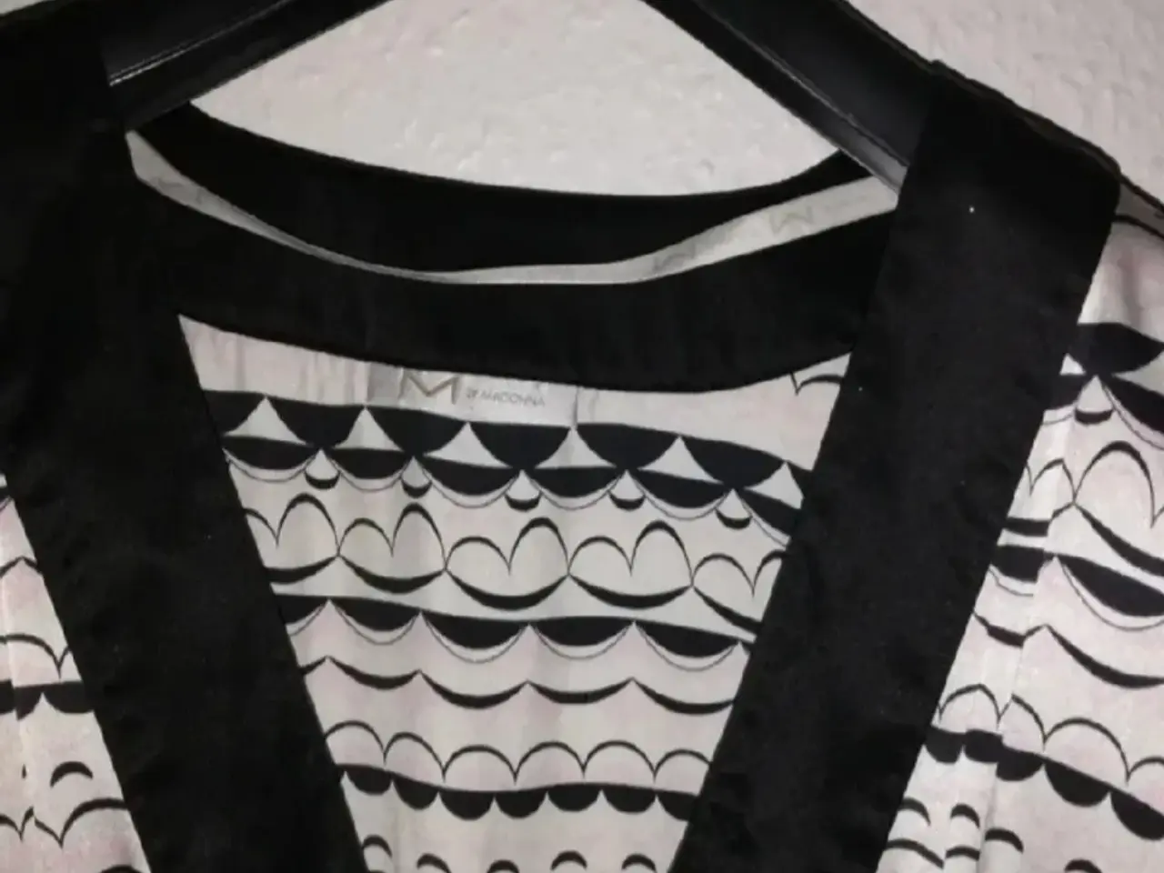 Billede 3 - Smuk silkekjole fra H&M*Madonna