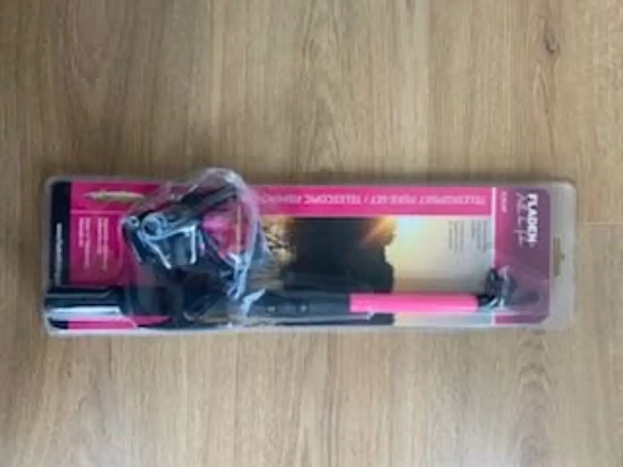 Billede 1 - Fiskestang i pink