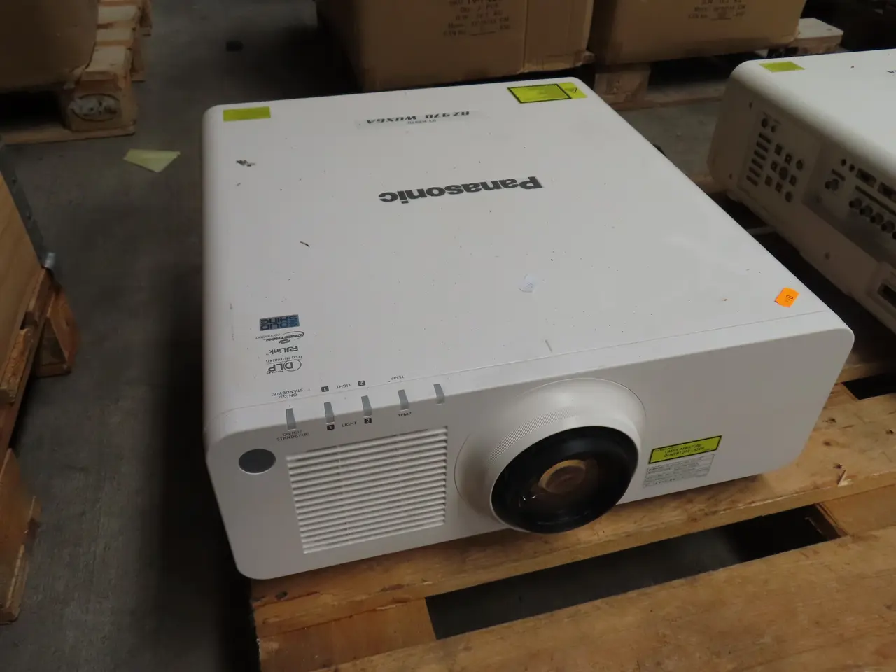 Billede 1 - Projektor PANASONIC PT-RZ970