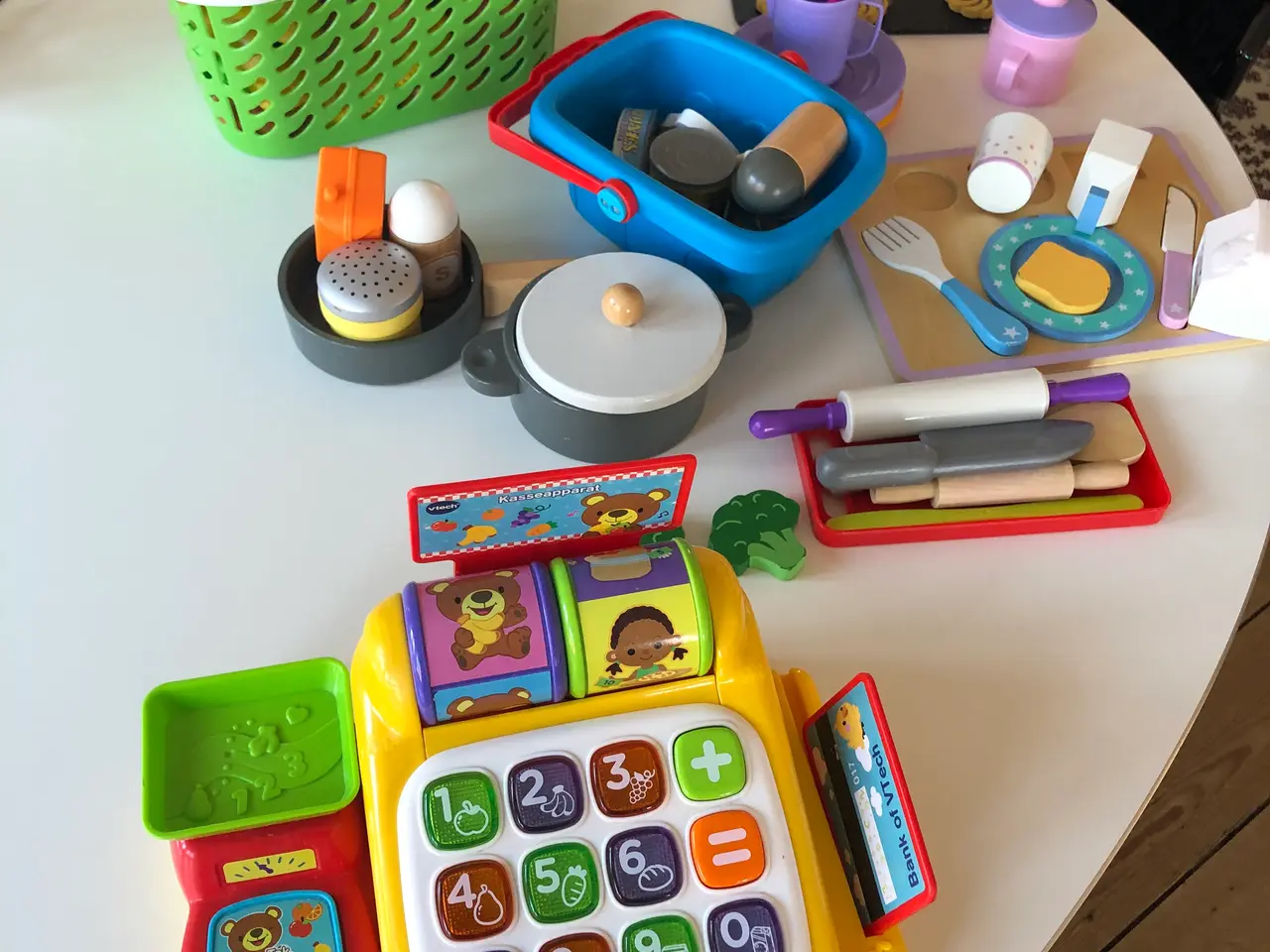 Billede 1 - Kasseapparat samt diverse
