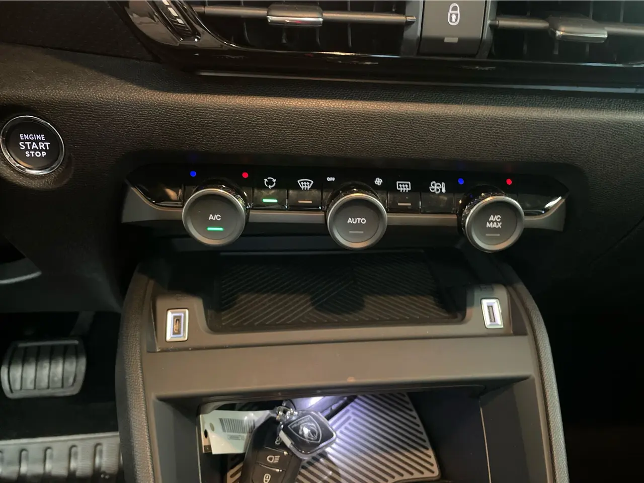 Billede 16 - Citroën ë-C4 54 Max