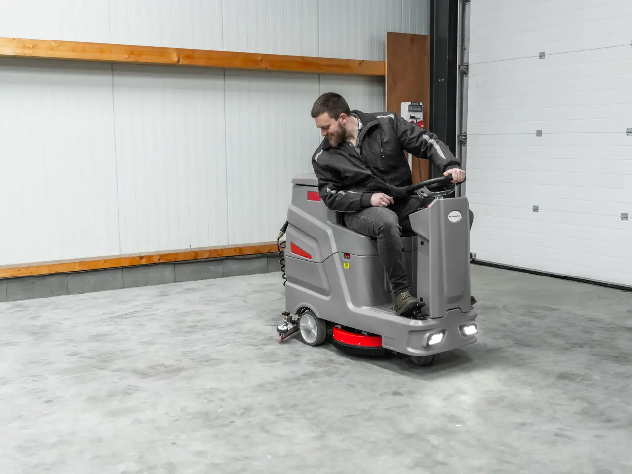 Billede 6 - CleanMaster Premium ride-on gulvvaskemaskine – 3640 m²/t