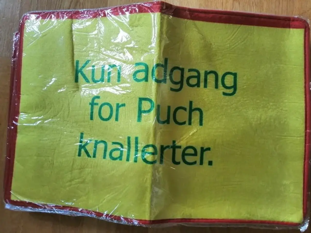 Billede 11 - Puch pung taske 200kr halsklud 200kr forklæde 300k
