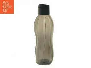 Genanvendelig vandflaske fra Tupperware (str. 28 cm)