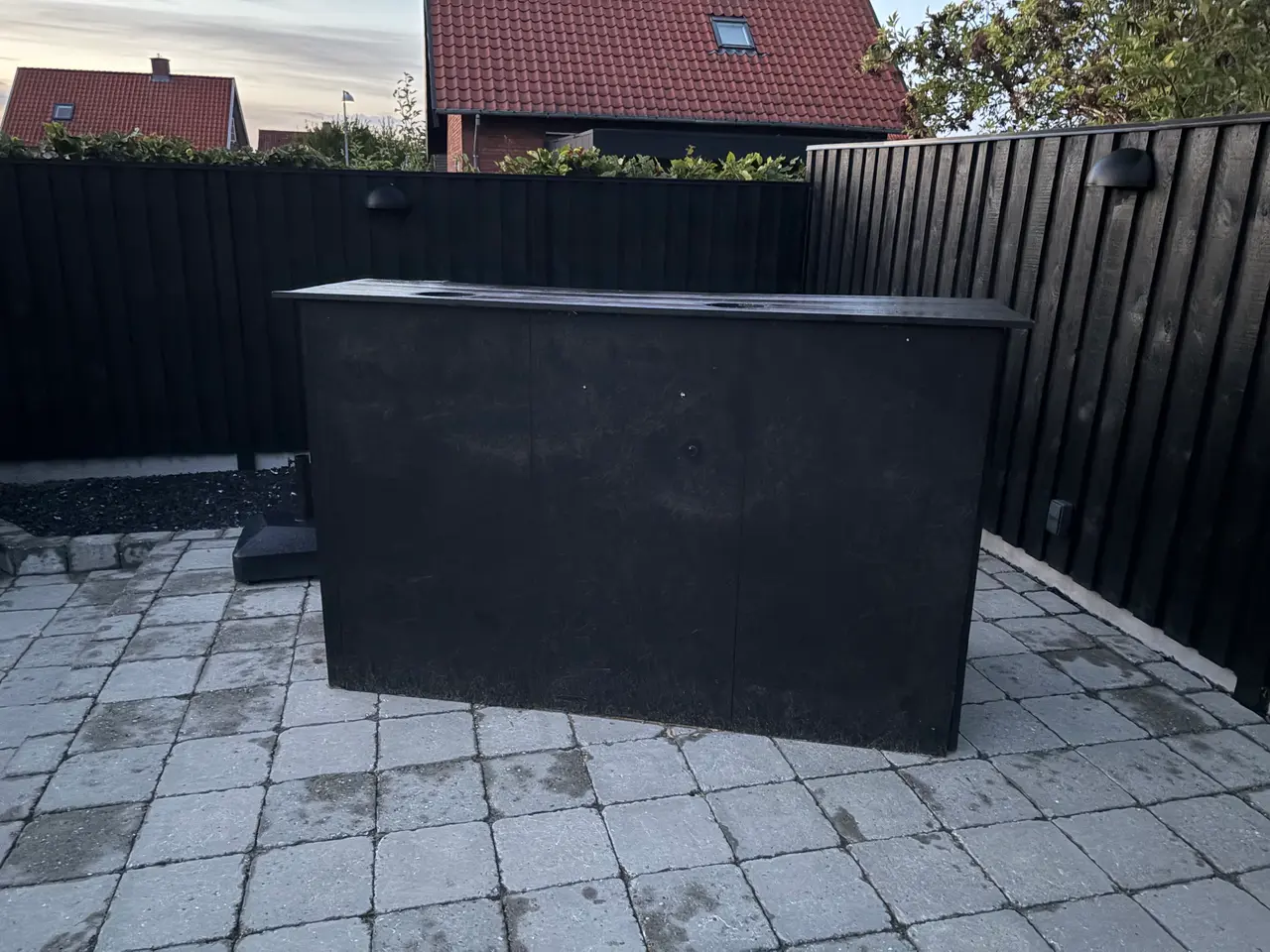 Billede 2 - Hjemmebygget bar sælges