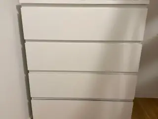 Ikea Malm storage drawers