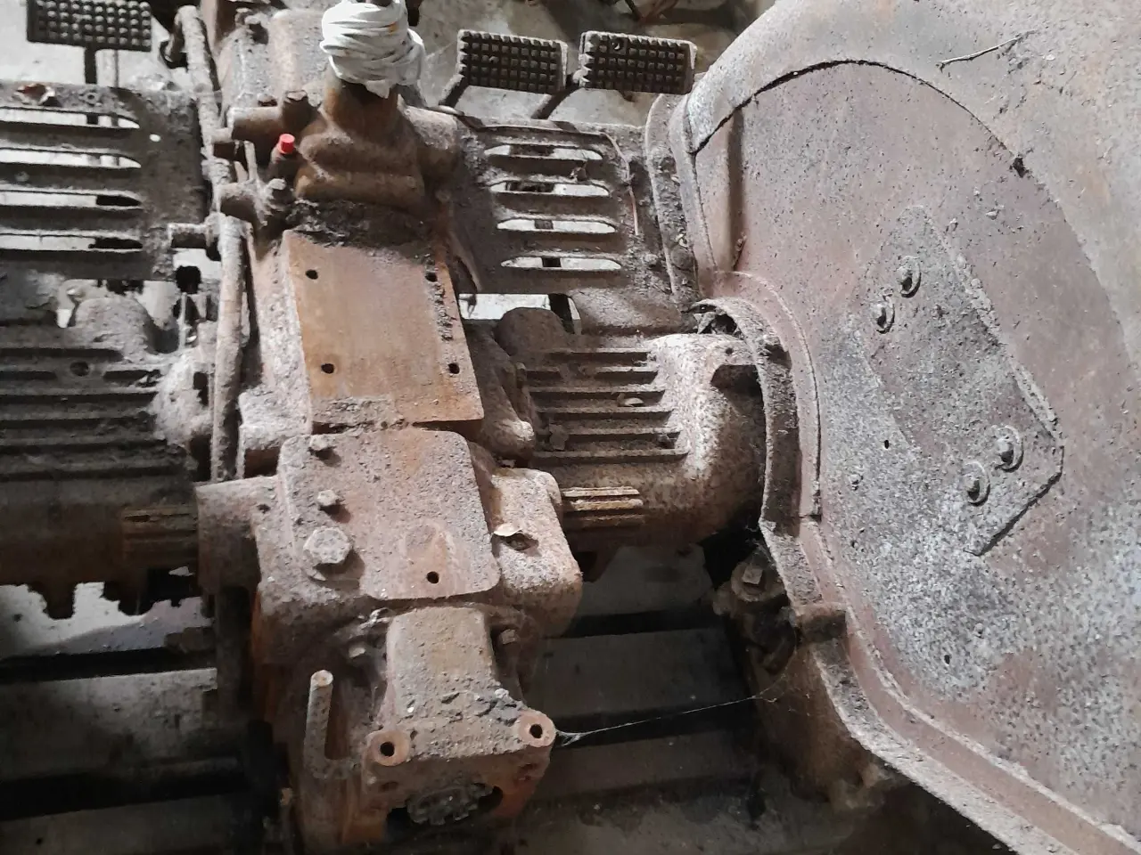 Billede 2 - BM-Teddy 200 / T230 / T25 Gearkasse og bagtøj m
