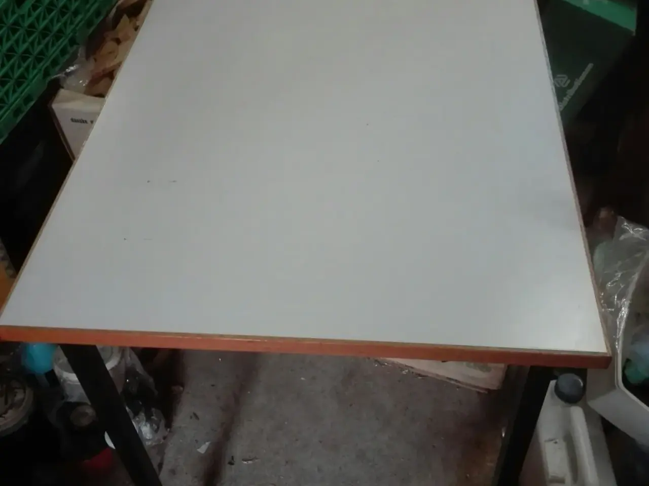 Billede 1 - Mindre bord. Giv bud.