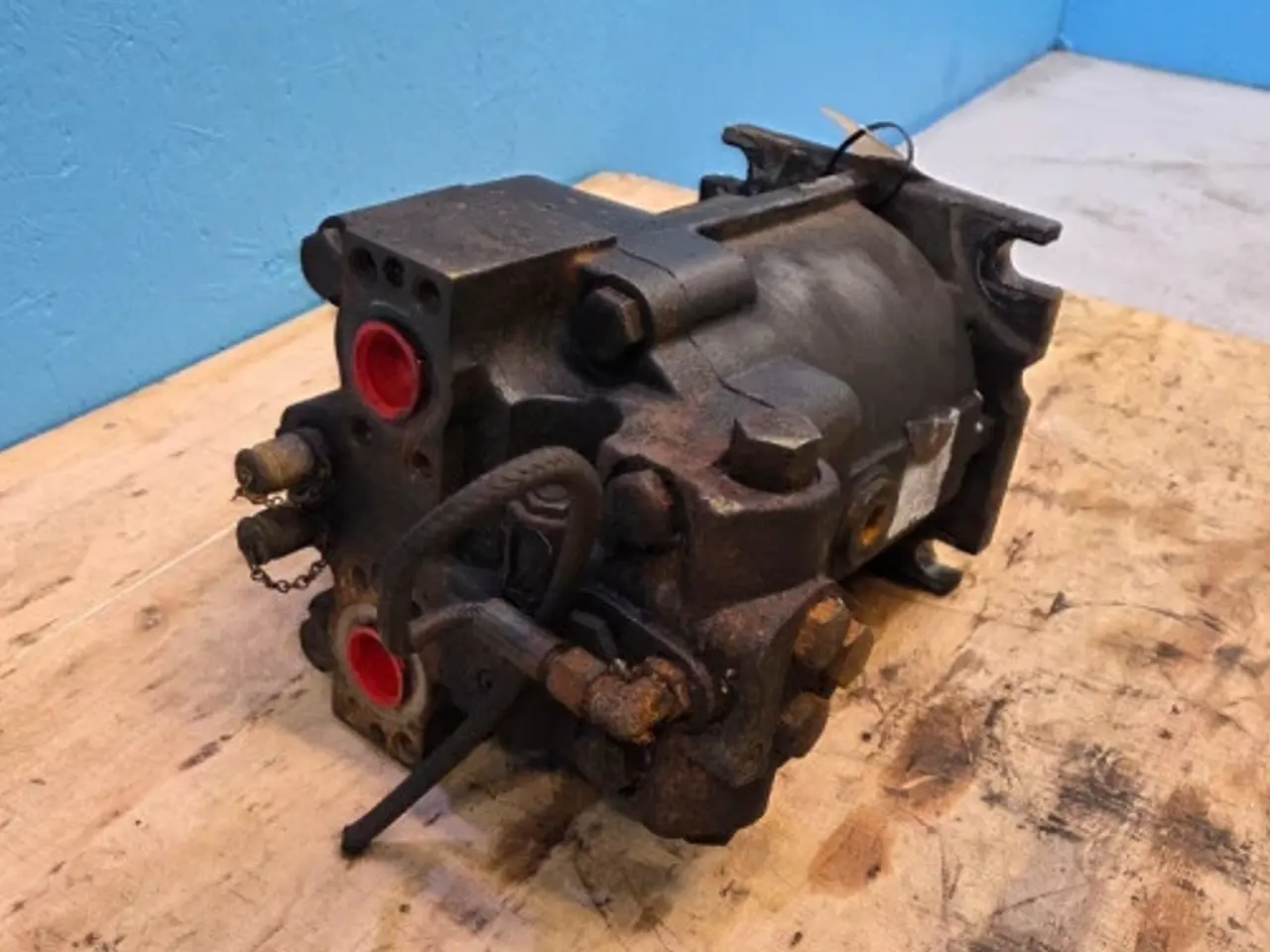 Billede 10 - New Holland CR9.90 Hydrostatmotor 84819681