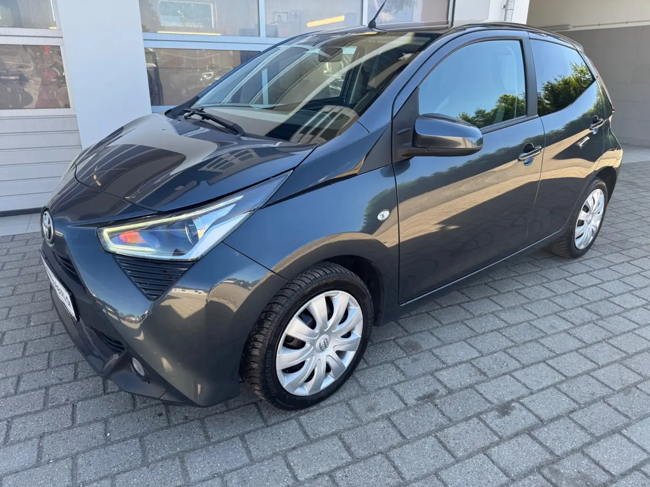 Billede 1 - Toyota Aygo 1,0 VVT-i x-press