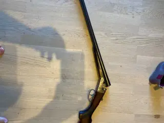 AYA "The Shooting Star" 12/76 - 76 cm løb