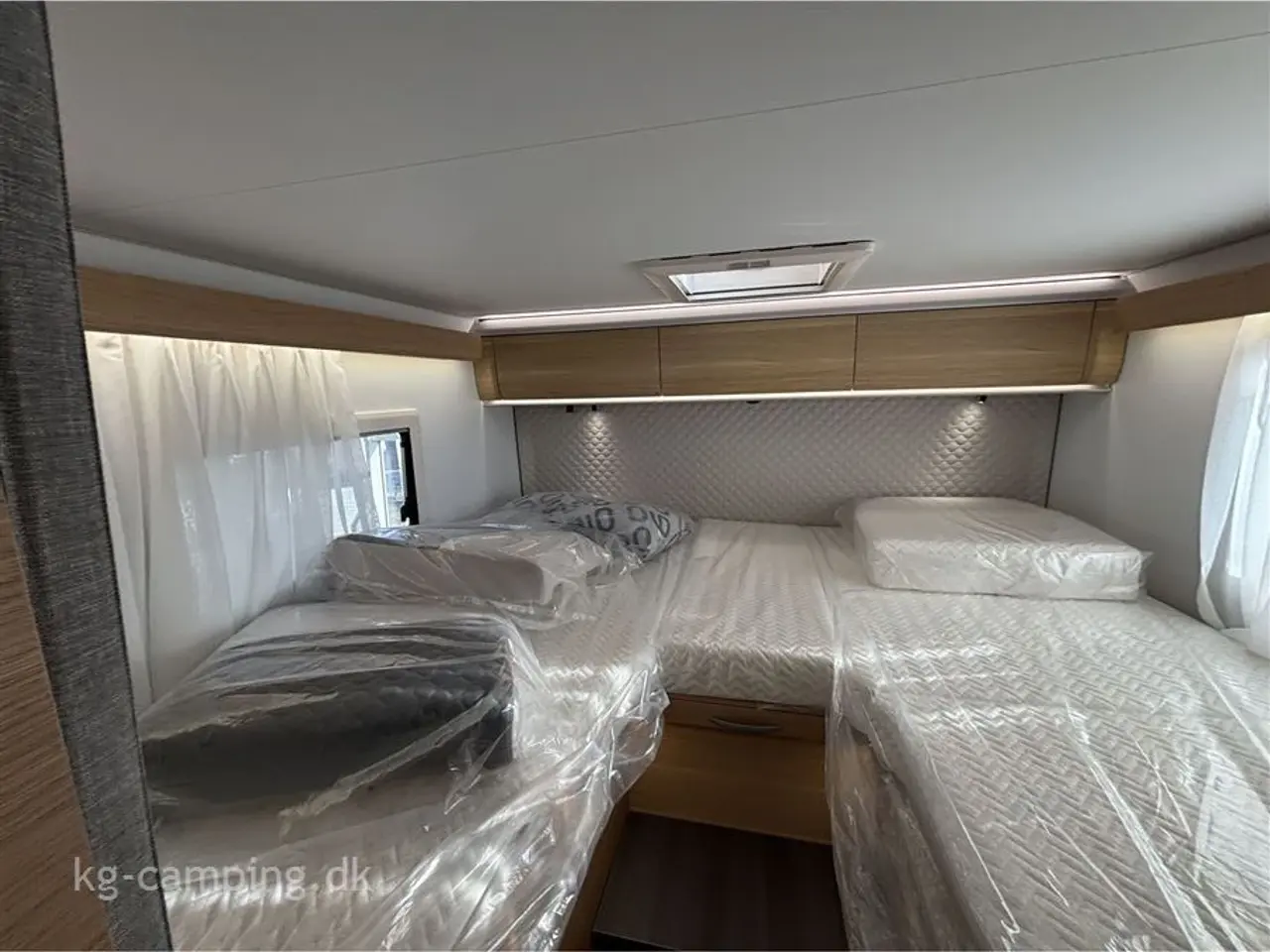 Billede 11 - 2026 - Adria Coral 670 DL   ADRIA CORAL 670 DL Deluxe - 60 ÅRS JUBILÆUMS MODEL