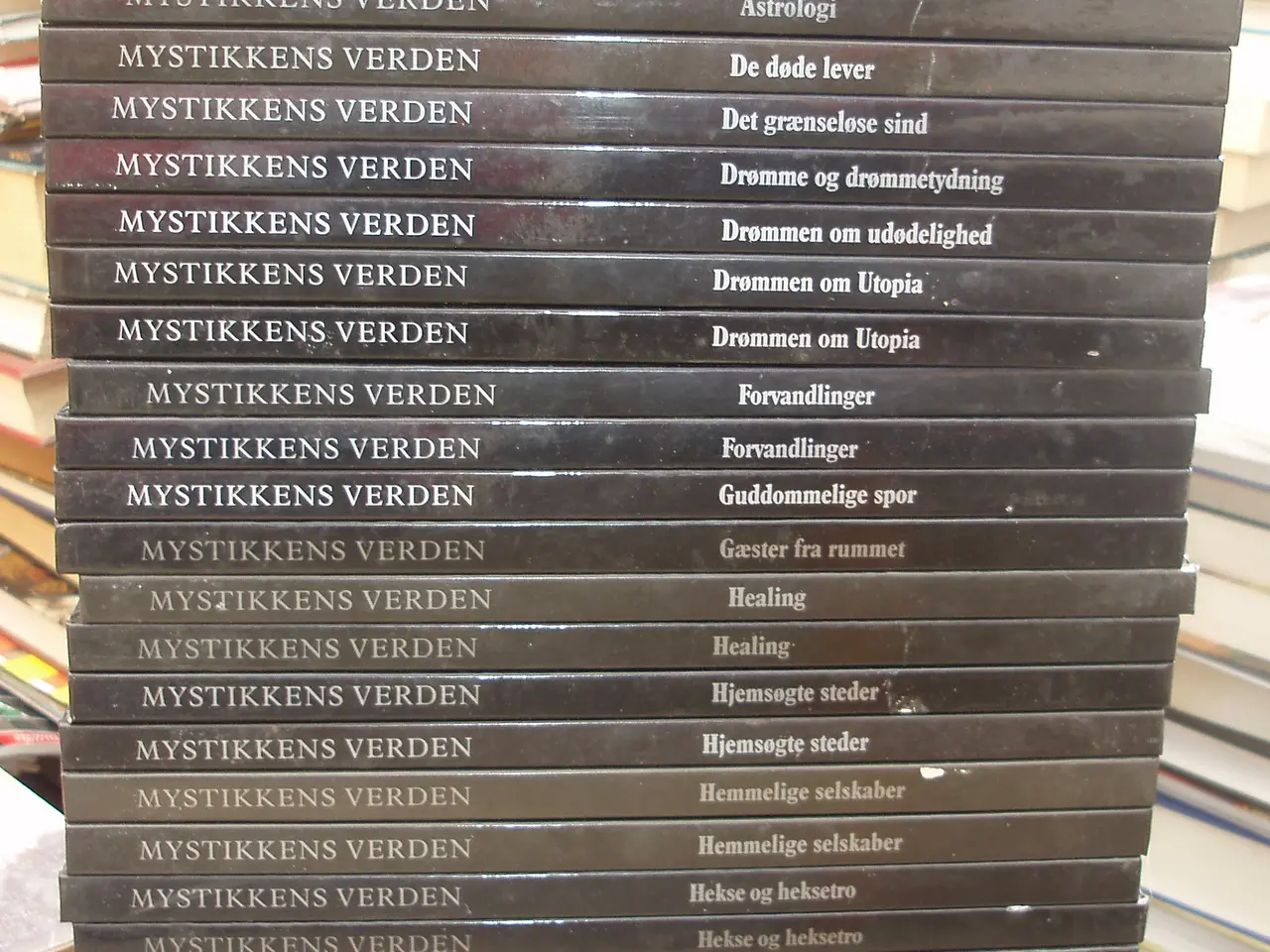 Billede 1 - Mystikkens Verden Lademann