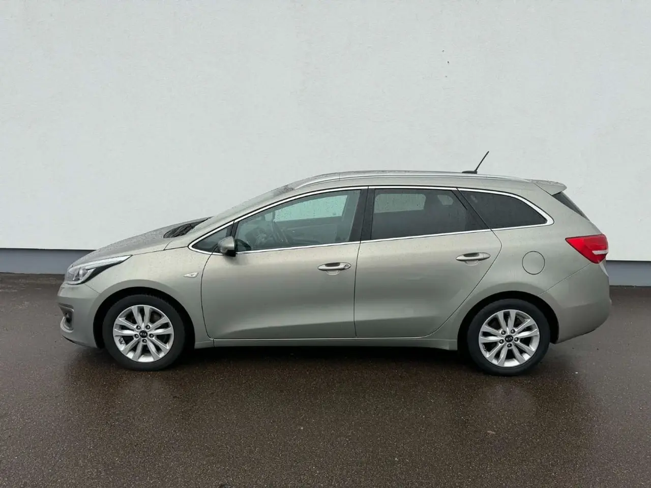 Billede 4 - Kia Ceed 1,6 CRDi 110 Attraction