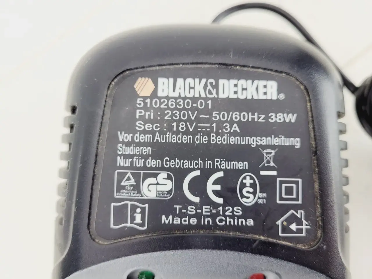 Billede 2 - Black & Decker batterilader Model 5102630-01
