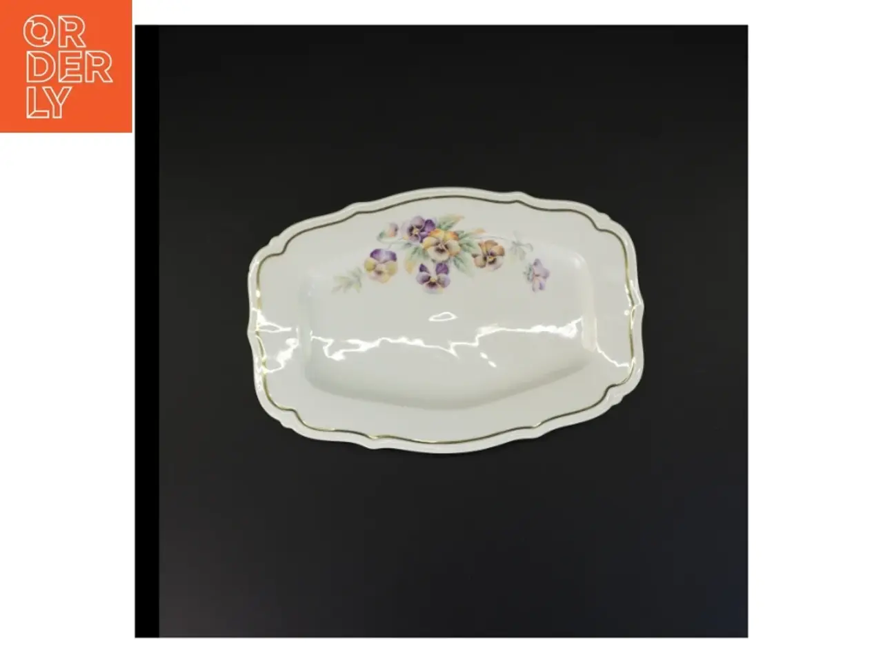 Billede 1 - Porcelænsfad med blomstermotiv fra Bavaria (str. 28 x 19 cm)