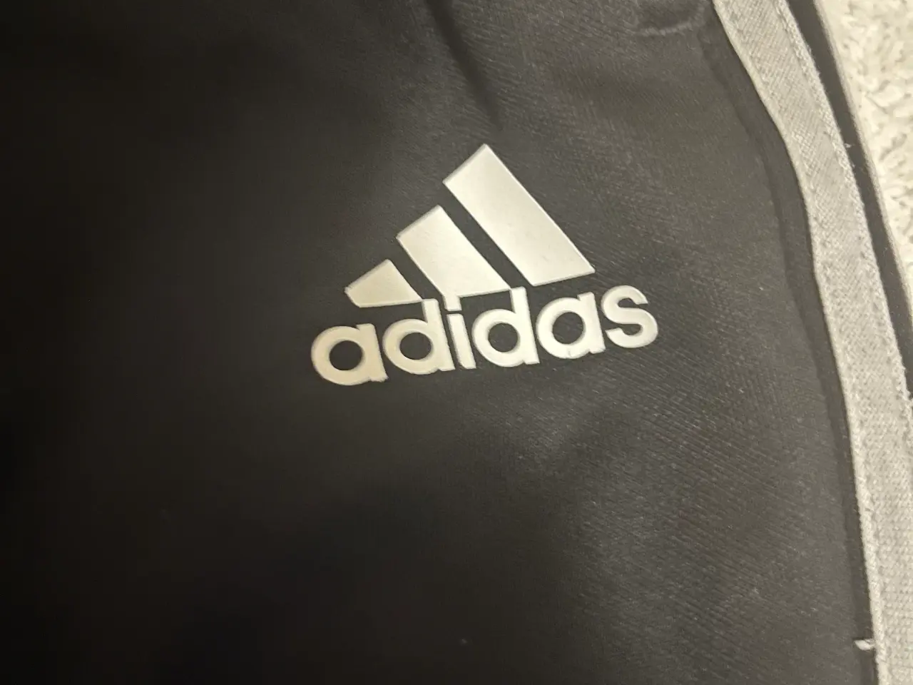 Billede 4 - Joggingbukser fra Hummel