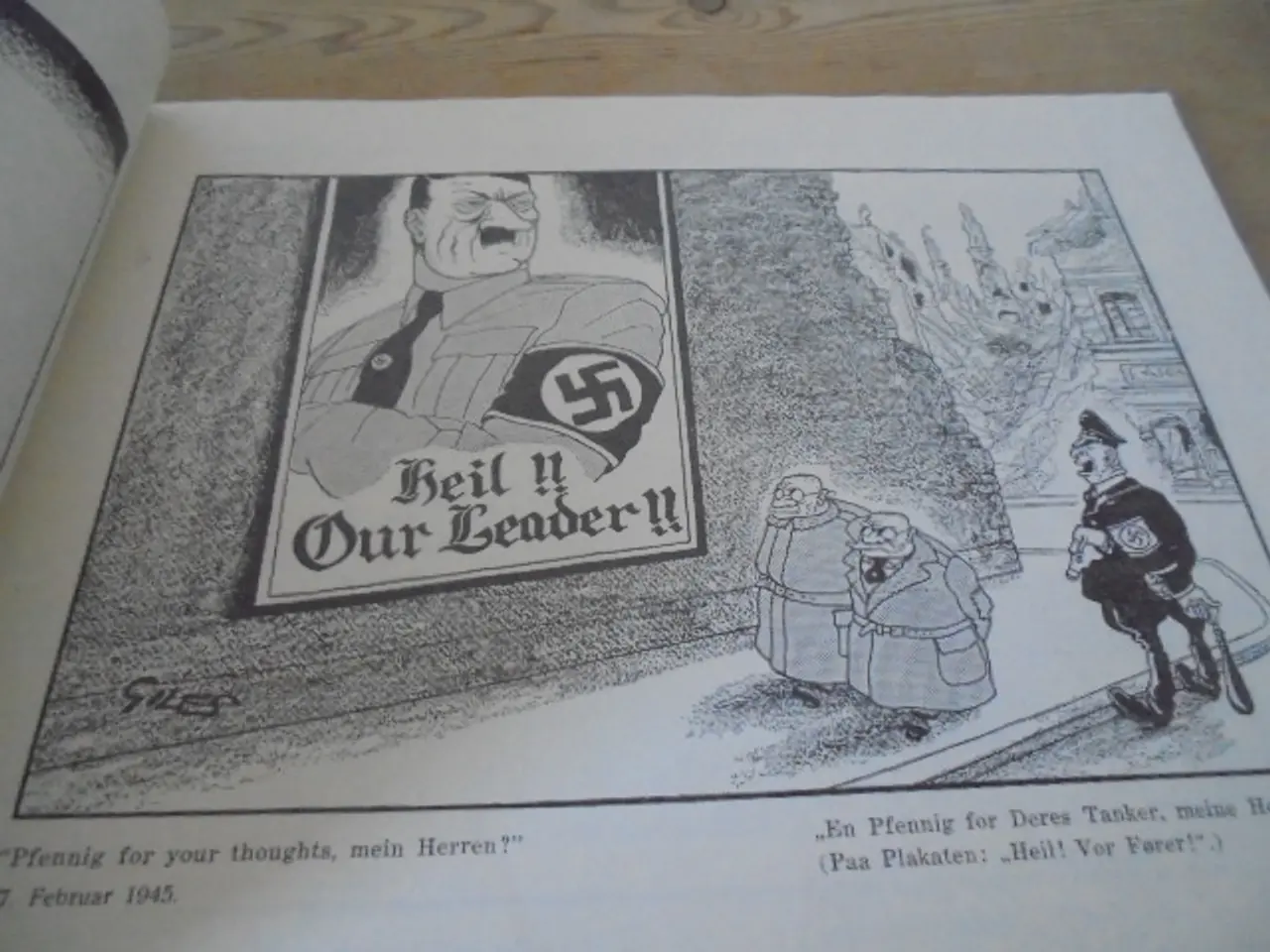 Billede 3 - Giles: England smiler. 100 udvalgte tegninge