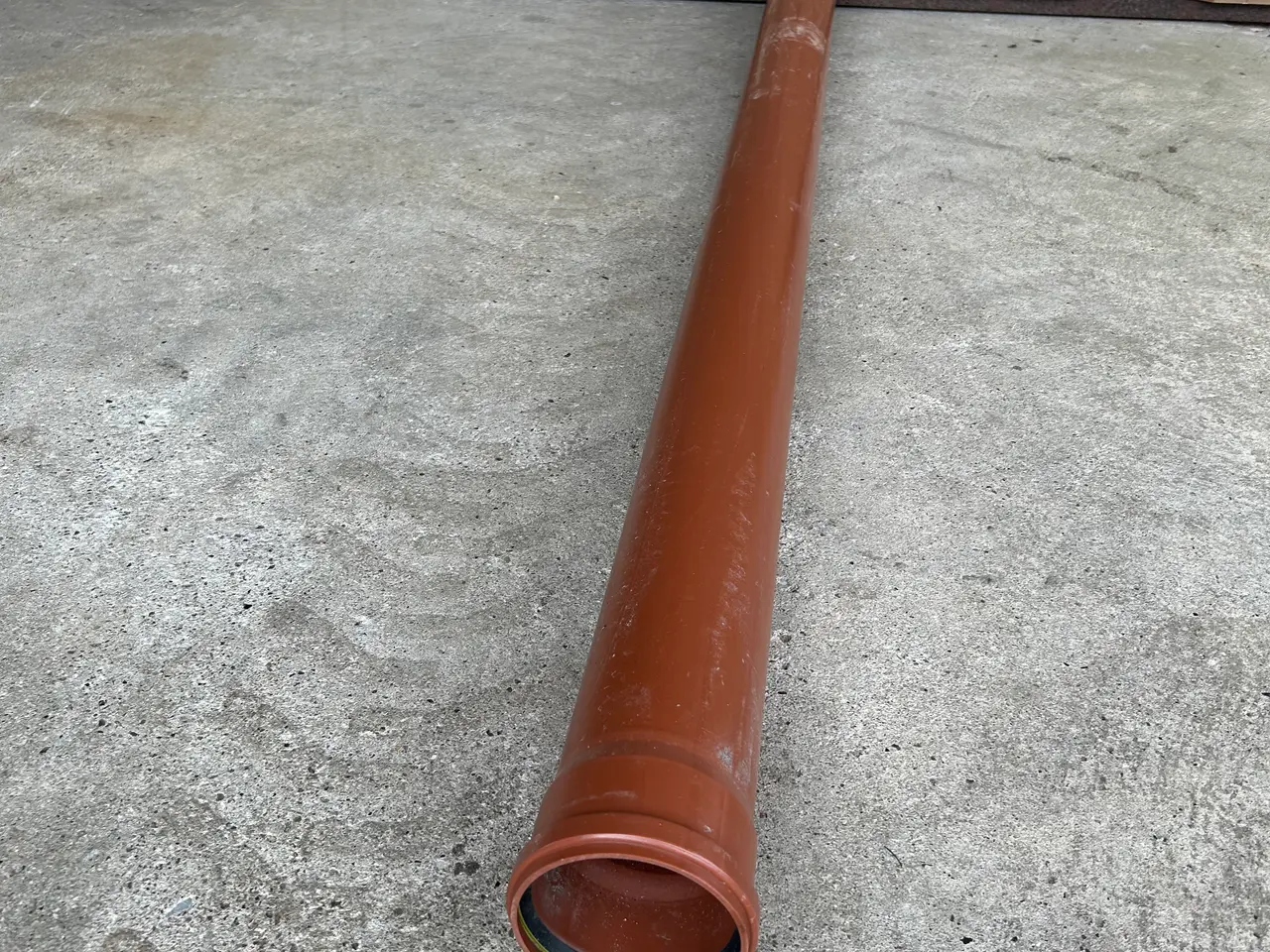 Billede 1 - 110 mm kloakrør.