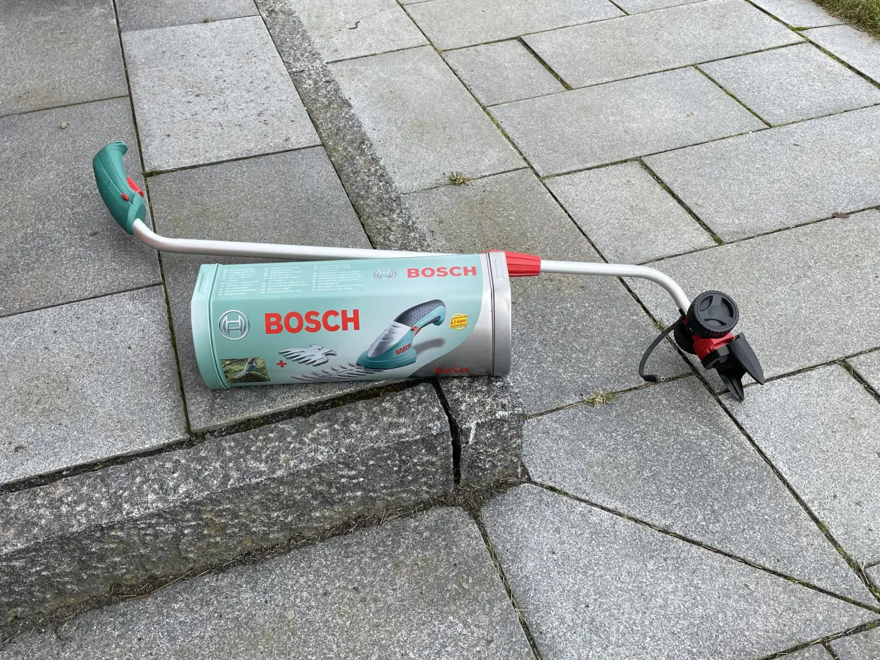 Billede 2 - Bosch Isio multiklipper 3,6 V