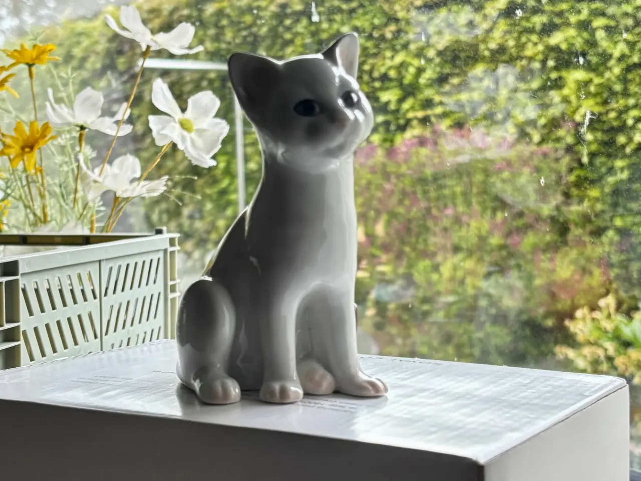 Billede 3 - ✨ Bing & Grøndahl porcelæns killing – hvid kat mod