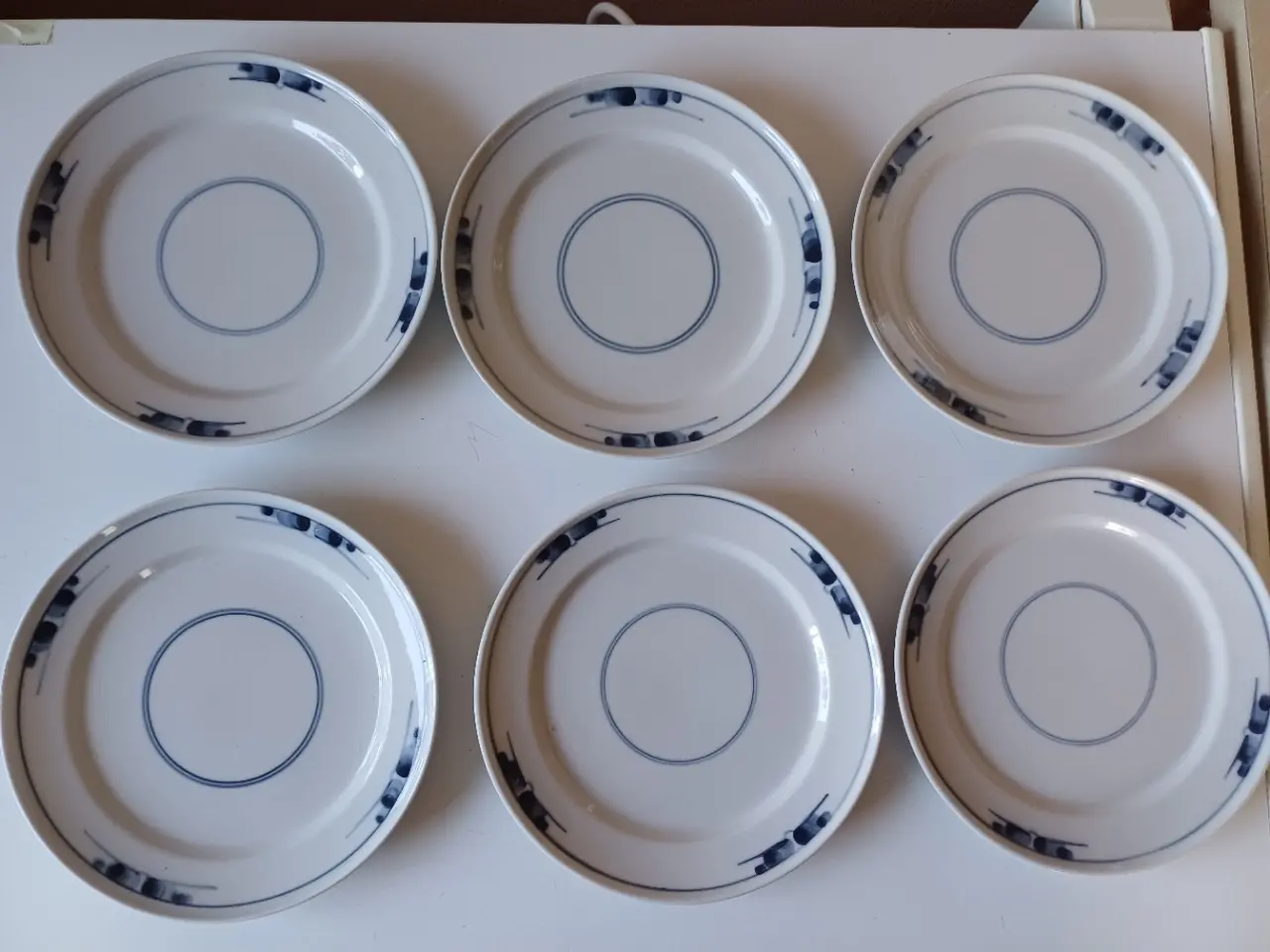 Billede 1 - Royal Copenhagen desserttallerkener mrk. "Gemina".