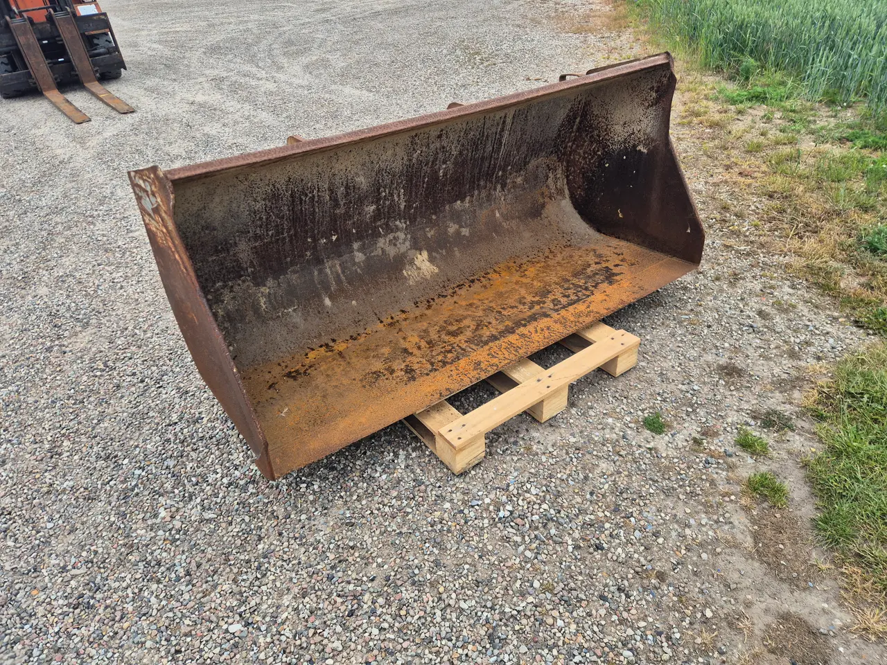 Billede 2 - Skovl med Manitou Skifte.