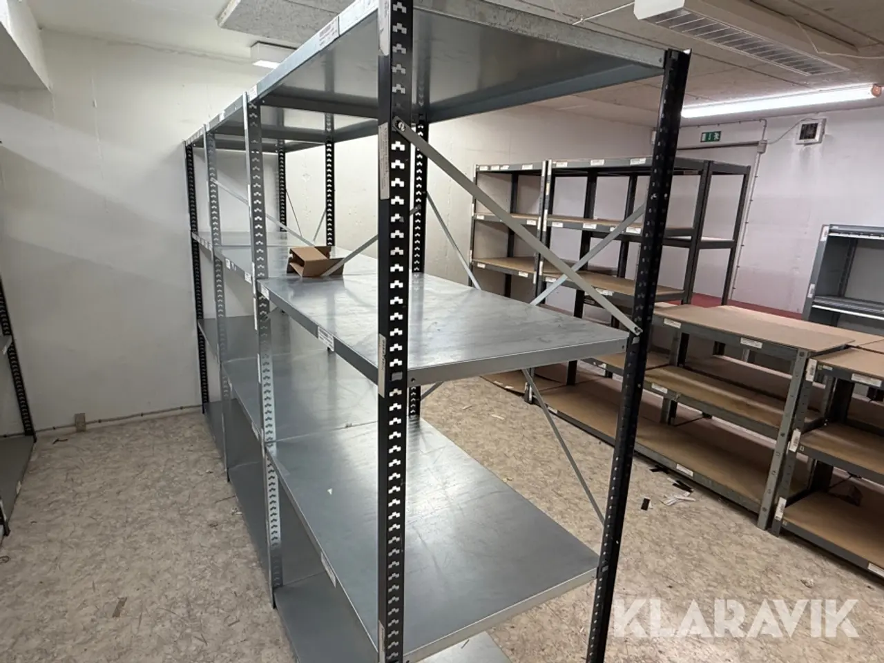 Billede 4 - Reolsystem med galvaniserede stålhylder 9 sektioner