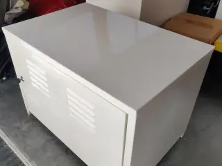 Metalskab